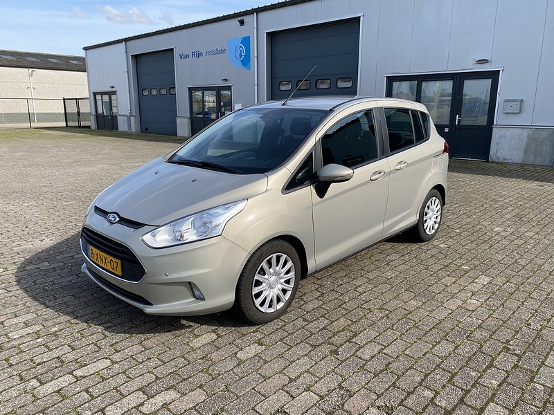 ford b max 001